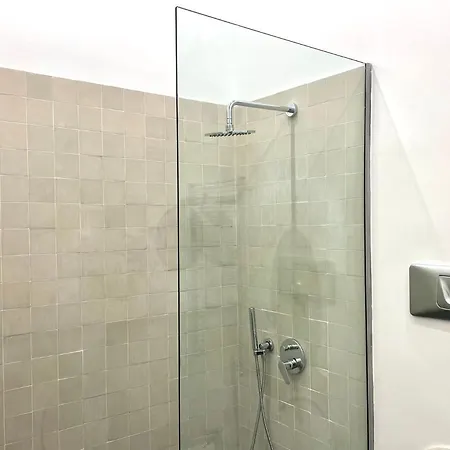 Loft Sull'acqua Con Vista Mozzafiato Lägenhet *