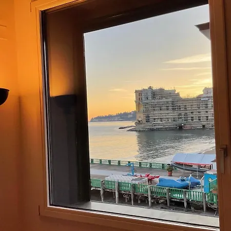 Loft Sull'acqua Con Vista Mozzafiato * Naples